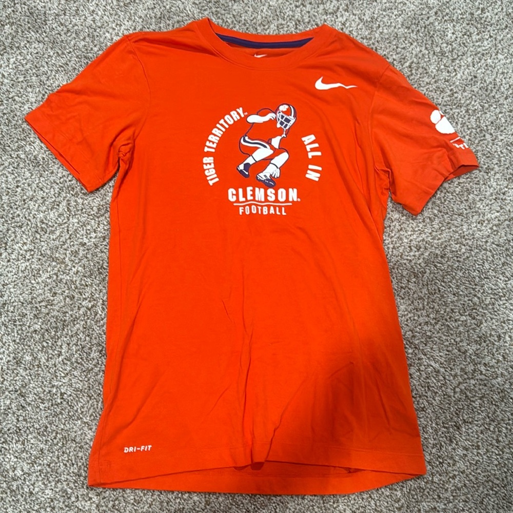 Brand New Clemson Football T shirt